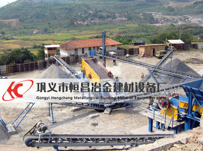 砂石生產(chǎn)線現(xiàn)場 (2).jpg 砂石生產(chǎn)線現(xiàn)場 (2).jpg